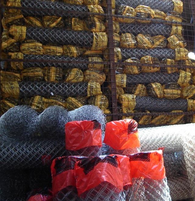 Chain link fencing roll